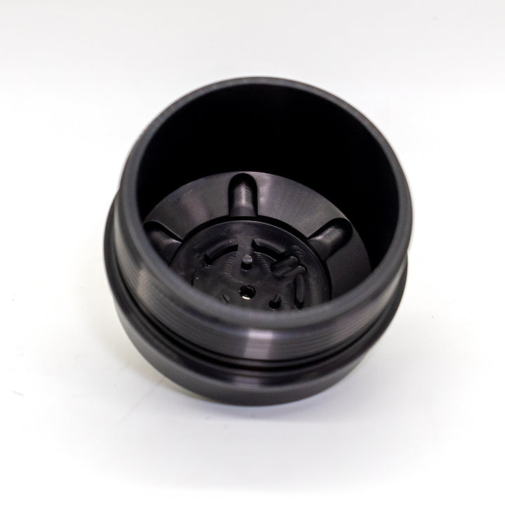 Mercedes 3.0L OM642 Diesel Oil Filter Cap with Pressure Port